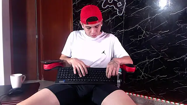 maty hardx online show from January 25, 11:44 am