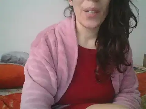 Snapshot of hairygirl80 chatting on January 13, 9:08 am hairygirl80 online show from January 13, 9:08 am