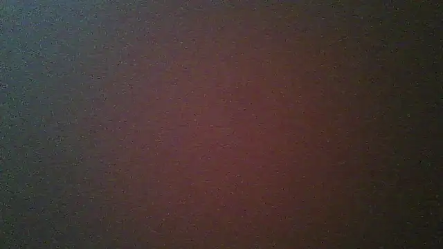 Snapshot of hairygirl80 chatting on December 4, 1:31 pm hairygirl80 online show from December 4, 1:31 pm