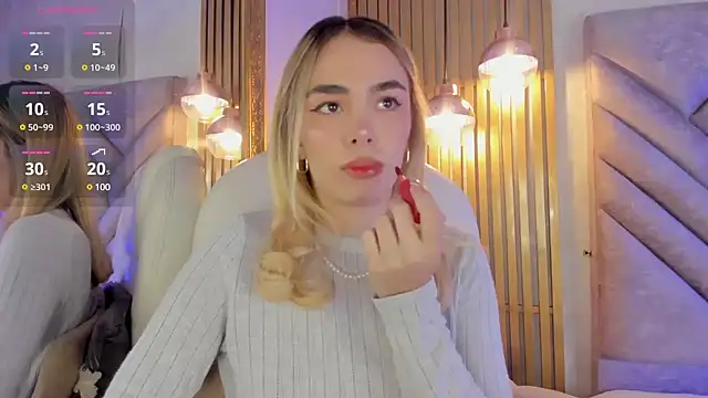 Lucy Vega online show from December 29, 11:50 am