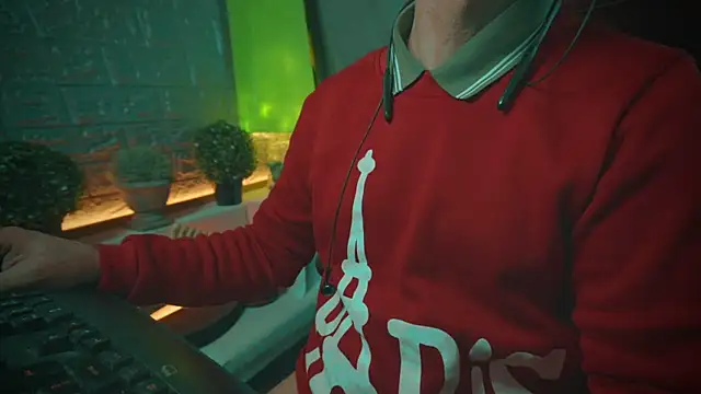 Snapshot of alex-volo chatting on January 17, 4:26 pm alex-volo online show from January 17, 4:26 pm