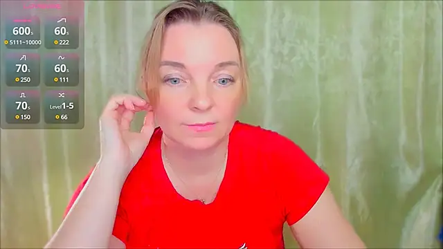 Snapshot of Regina__blue chatting on February 24, 9:31 pm Regina blue online show from February 24, 9:31 pm