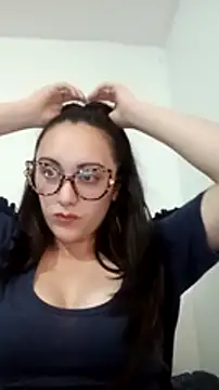 Snapshot of BaleyPale- chatting on February 3, 10:00 pm BaleyPale- online show from February 3, 10:00 pm