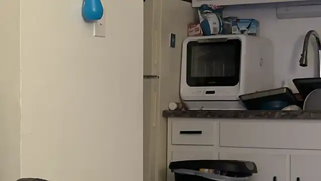 SpunCandy online show from April 10, 7:57 am