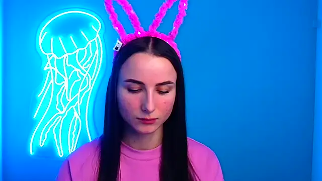 Eva Janee online show from December 9, 12:19 pm