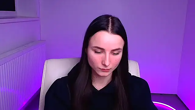 Eva Janee online show from February 3, 12:14 pm