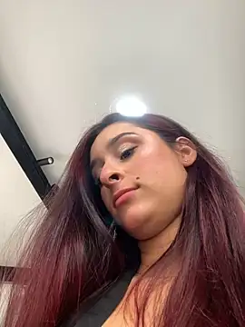 Snapshot of hannaa_brown chatting on December 10, 3:55 pm hannaa brown online show from December 10, 3:55 pm