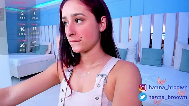 Snapshot of hannaa_brown chatting on December 27, 5:48 pm hannaa brown online show from December 27, 5:48 pm