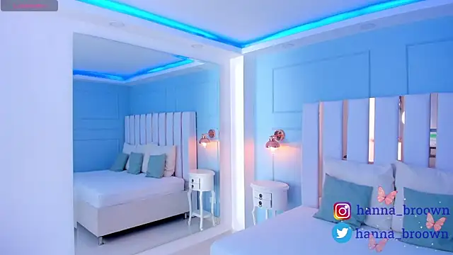 Snapshot of hannaa_brown chatting on January 15, 5:05 pm hannaa brown online show from January 15, 5:05 pm