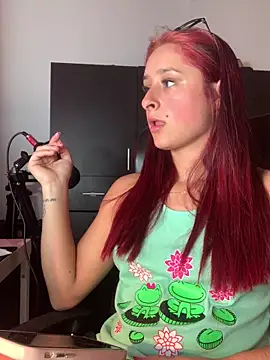 Snapshot of hannaa_brown chatting on February 22, 5:57 pm hannaa brown online show from February 22, 5:57 pm