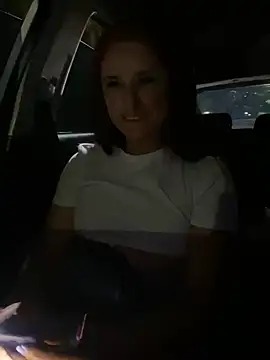 Snapshot of hannaa_brown chatting on February 24, 1:24 am hannaa brown online show from February 24, 1:24 am