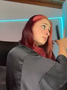 Snapshot of hannaa_brown chatting on February 27, 5:04 pm hannaa brown online show from February 27, 5:04 pm