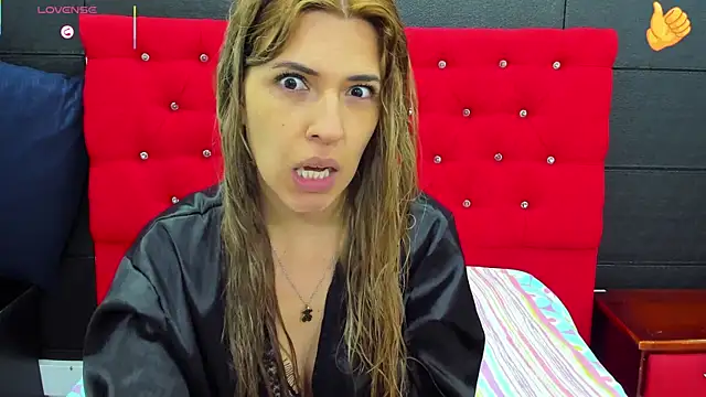 Snapshot of EvaaLovia1 chatting on February 21, 4:16 pm EvaaLovia1 online show from February 21, 4:16 pm