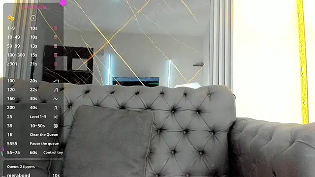 Snapshot of EvaaLovia1 chatting on October 15, 1:11 pm EvaaLovia1 online show from October 15, 1:11 pm