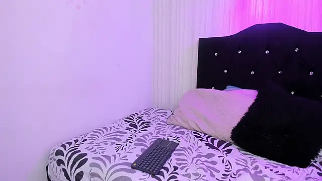 alice dakota online show from February 22, 4:18 am