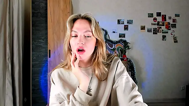 Niky  Jess online show from December 22, 5:45 am