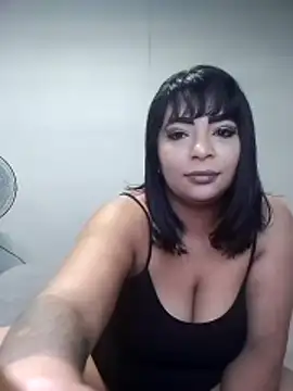 indianstormxo  online show from April 10, 8:30 am