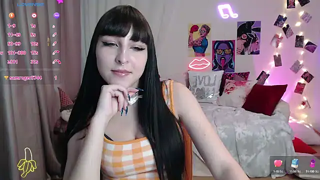 ElsaNeal online show from January 4, 6:09 pm