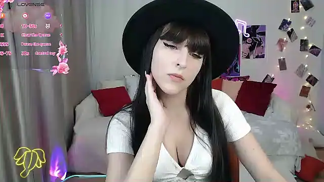 ElsaNeal online show from January 27, 6:09 pm