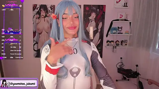 Snapshot of Sweet-bunny1 chatting on February 25, 7:36 pm Sweet-bunny1 online show from February 25, 7:36 pm