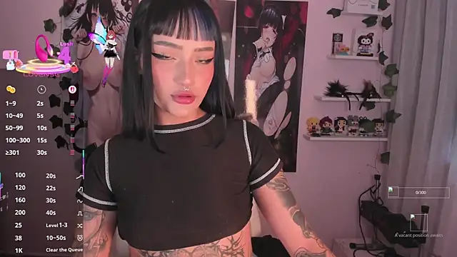 Snapshot of Sweet-bunny1 chatting on September 26, 8:24 pm Sweet-bunny1 online show from September 26, 8:24 pm