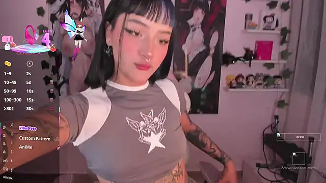Snapshot of Sweet-bunny1 chatting on September 29, 10:25 pm Sweet-bunny1 online show from September 29, 10:25 pm