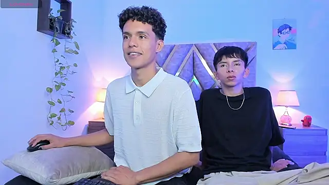 nickolas moon online show from September 29, 5:40 pm