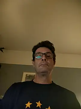 Snapshot of RolfS chatting on December 15, 4:26 pm RolfS online show from December 15, 4:26 pm