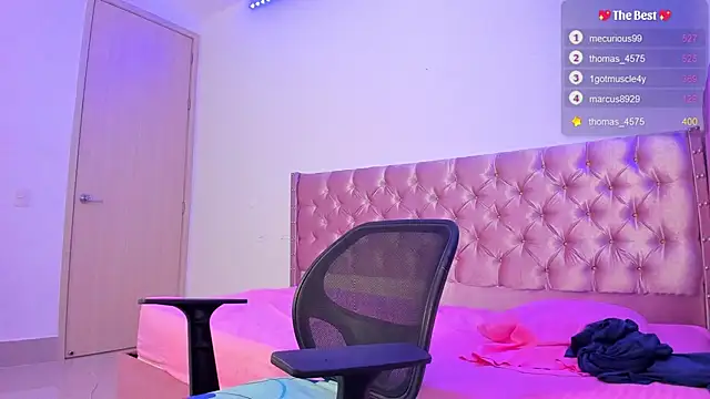 Snapshot of _diegsz_ chatting on February 26, 10:20 pm diegsz online show from February 26, 10:20 pm