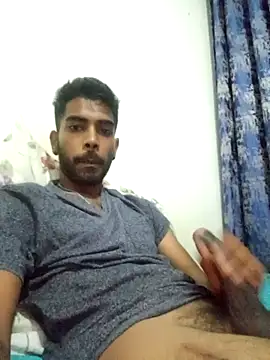 Snapshot of Joeyyyy455 chatting on December 13, 11:32 pm Joeyyyy455 online show from December 13, 11:32 pm