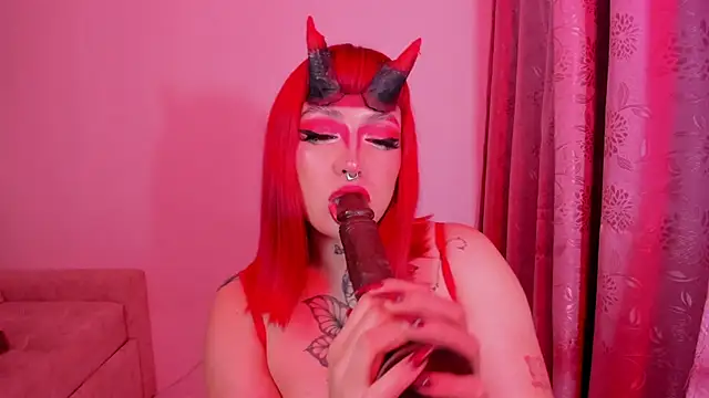 annika taylor online show from November 1, 2:24 am