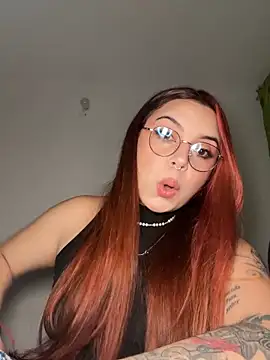 Snapshot of NatyOlson chatting on November 8, 4:34 am NatyOlson online show from November 8, 4:34 am