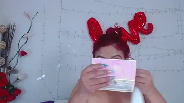 Amara Red online show from February 21, 2:50 am