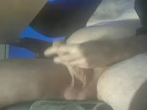 Snapshot of fanfancoquinFR chatting on February 3, 8:13 pm fanfancoquinFR online show from February 3, 8:13 pm