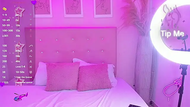 Snapshot of EIMY_BRIGHT chatting on October 30, 4:58 am EIMY BRIGHT online show from October 30, 4:58 am