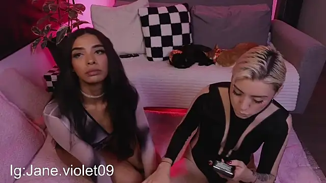 jane hart  online show from October 31, 1:39 am