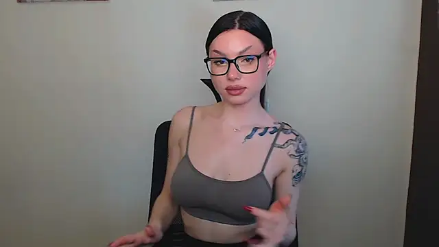 Snapshot of Cutesweetheart chatting on March 10, 11:32 am Cutesweetheart online show from March 10, 11:32 am