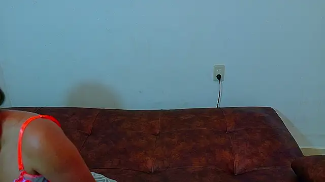 Snapshot of clydexxxbunny chatting on January 4, 7:45 am clydexxxbunny online show from January 4, 7:45 am