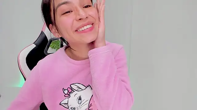 Adriennesexxx online show from February 5, 1:54 pm