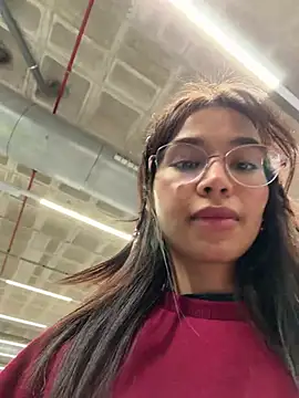 Adriennesexxx online show from January 17, 1:38 pm