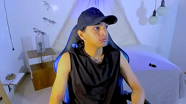 Brand habes online show from November 11, 1:44 pm