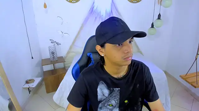 Brand habes online show from December 5, 4:47 pm