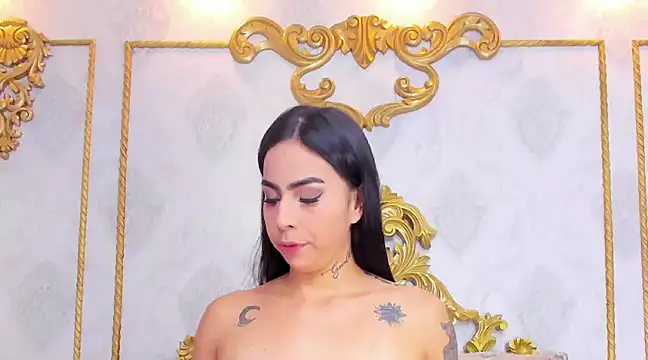 Snapshot of GiahDaniels chatting on December 10, 9:11 pm GiahDaniels online show from December 10, 9:11 pm