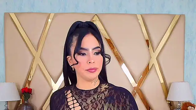 Snapshot of GiahDaniels chatting on February 12, 9:22 pm GiahDaniels online show from February 12, 9:22 pm