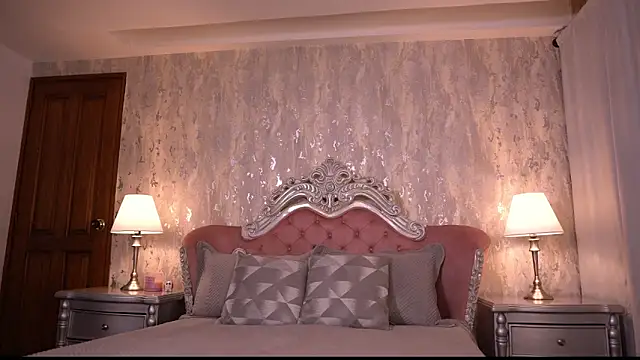 AngelineConnor online show from November 1, 11:07 pm