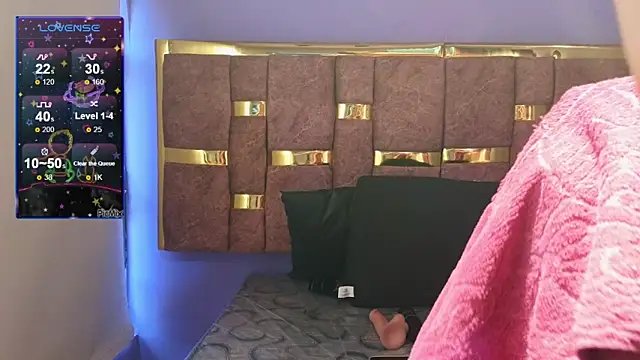 dakota guirl online show from March 14, 1:13 pm