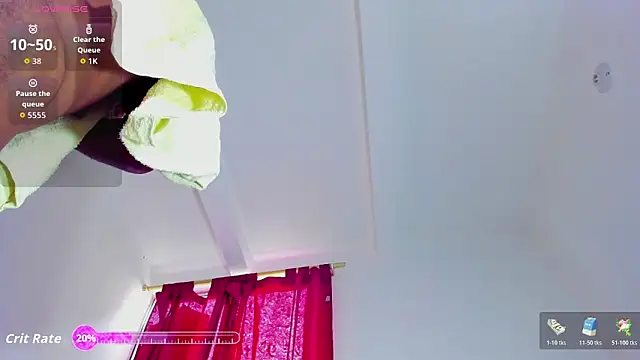 KaelMoreau online show from October 26, 12:44 pm