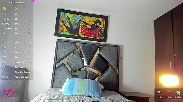 Snapshot of Vahiolet_smith chatting on October 28, 2:48 am Vahiolet smith online show from October 28, 2:48 am