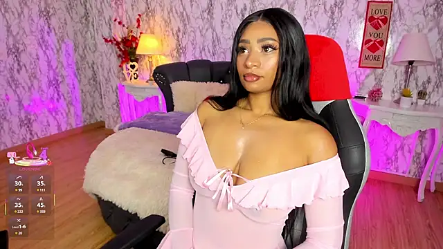 Snapshot of SpicyAmelia chatting on February 17, 2:48 pm SpicyAmelia online show from February 17, 2:48 pm