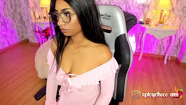 Snapshot of SpicyAmelia chatting on March 4, 1:06 pm SpicyAmelia online show from March 4, 1:06 pm